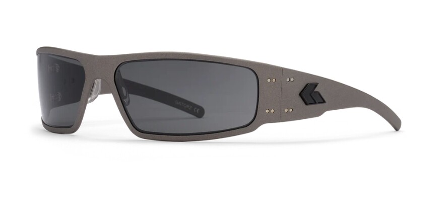 LUNETTES DE SOLEIL MAGNUM GUNMETAL CERAKOTE SMOKE POLARIZED - GATORZ