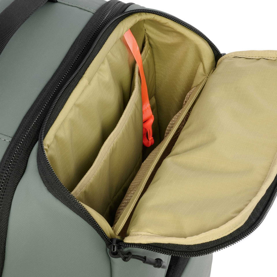 Counteract-SBR-Backpack-Greyman-Detail4__39328.1760374557