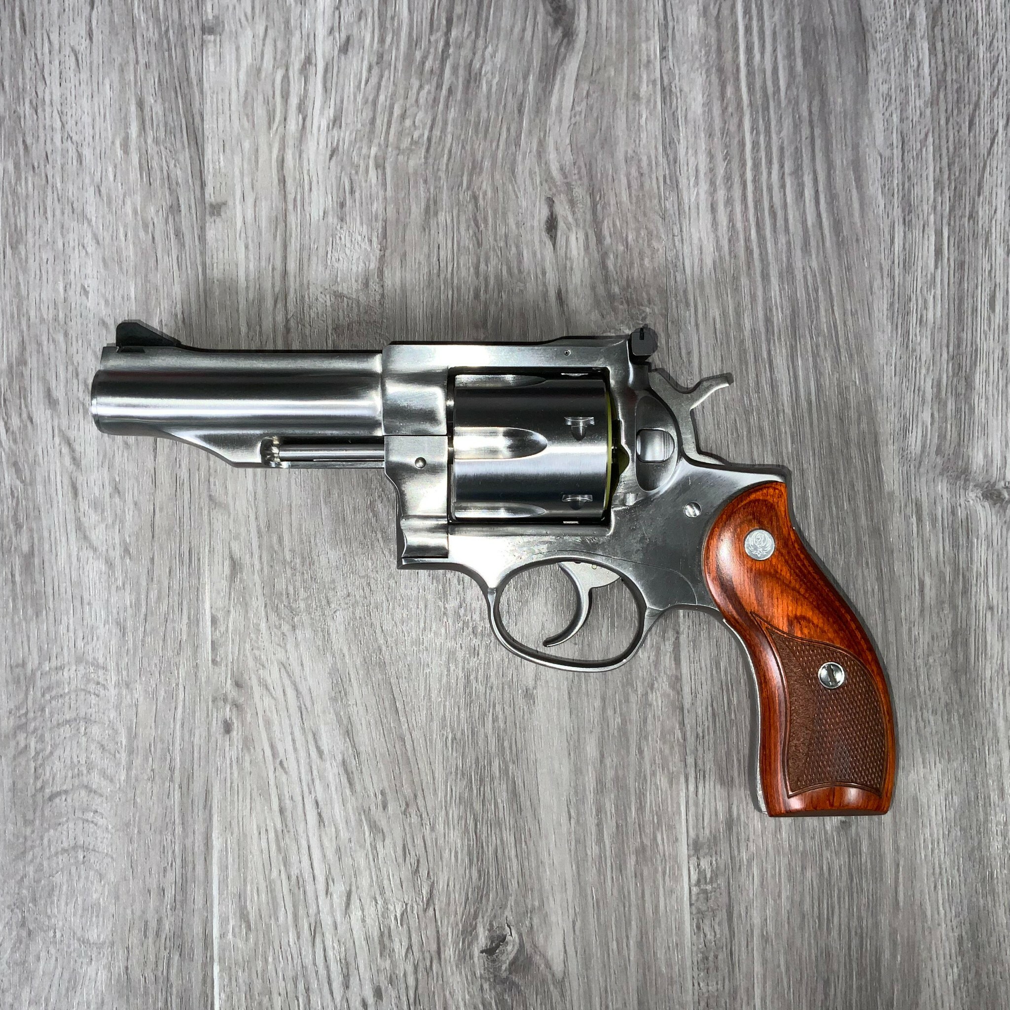 Revolver Ruger Redhawk 4" .45auto / .45 Colt