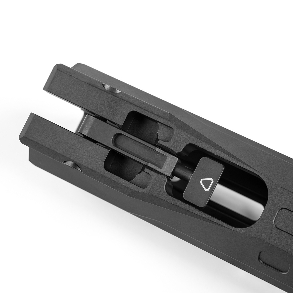 eng_pl_Strike-Industries-Aluminium-Handguard-Gridlok-LITE-11-AR-15-Black-SI-GRIDLOK-LITE-11-BK-43649_9