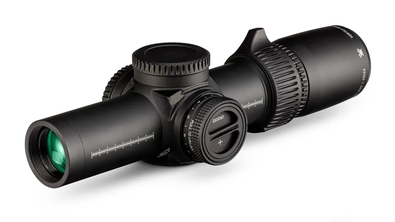 vtx_rfl_amg_1-10x24_black_cap_fl_w_1 (2)
