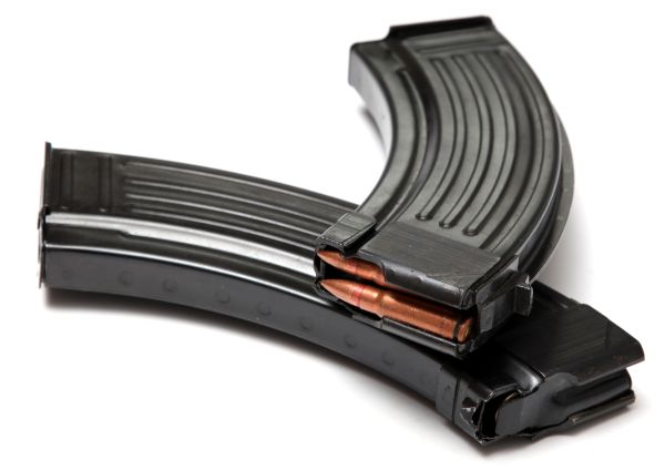 zasobnik_ak47-m70_dva_25kb