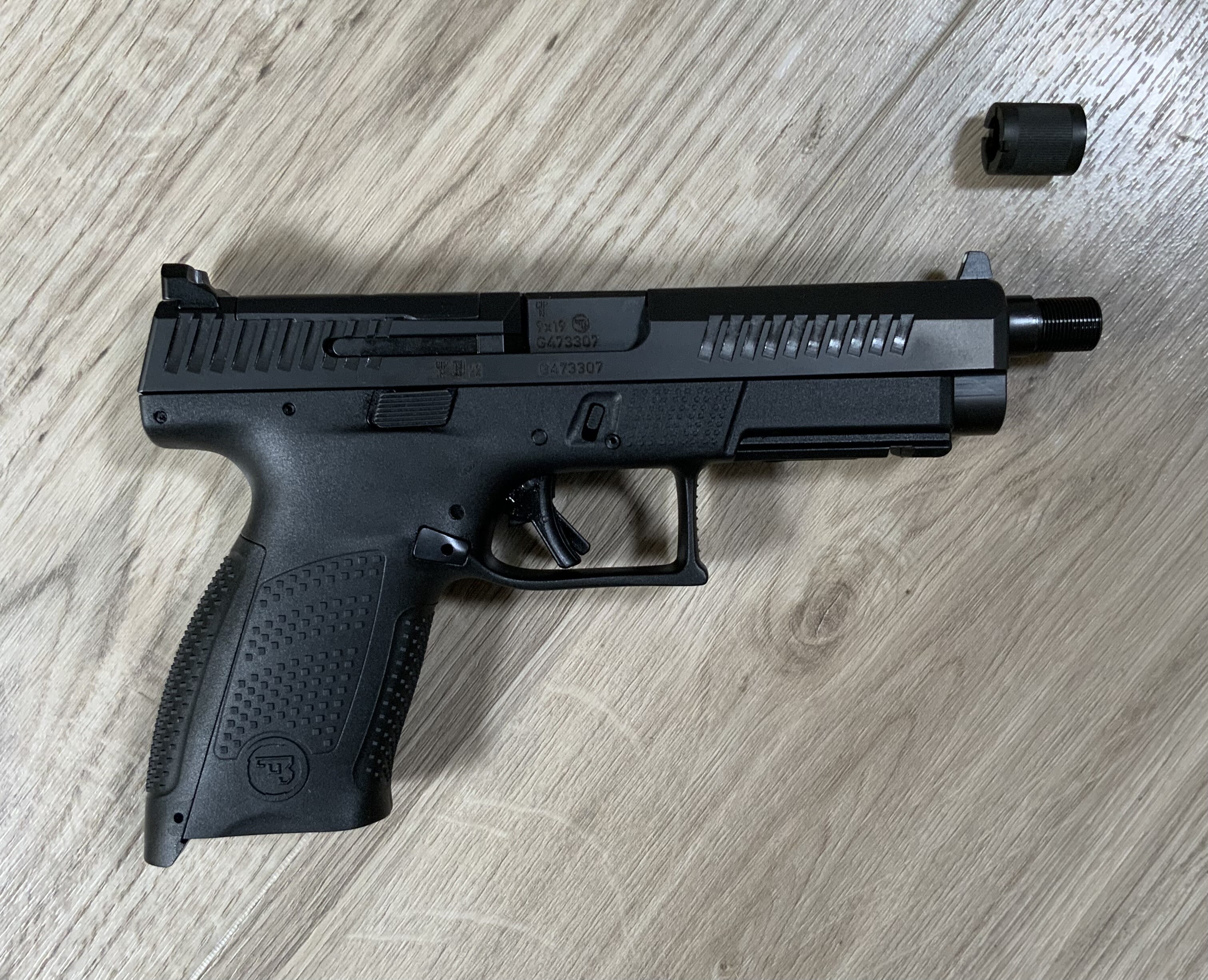 Pistolet 9mm CZ P10 SC OR SR